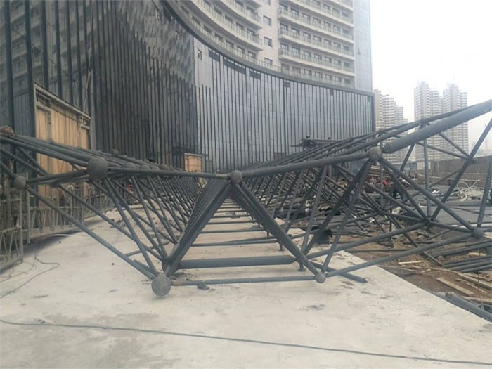 贺州万豪酒店雨棚网架